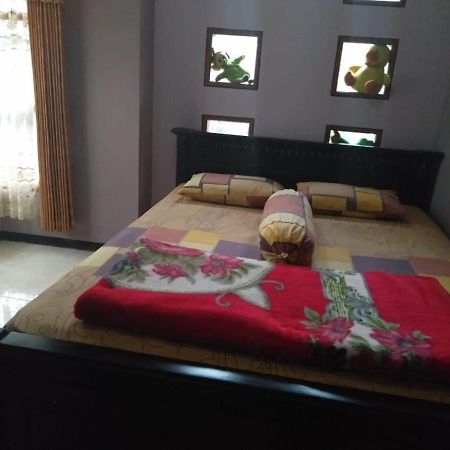 Villa Trijaya Batu  Luaran gambar