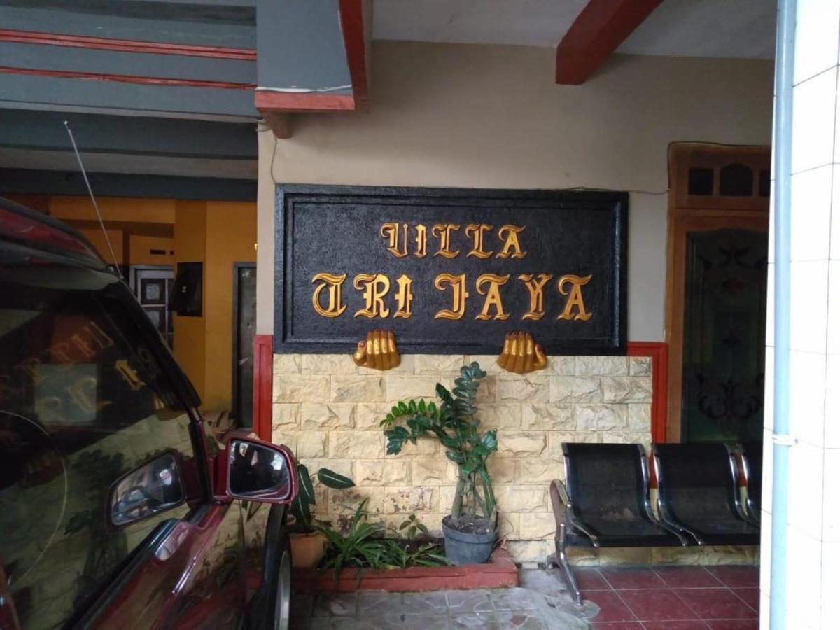 Villa Trijaya Batu  Luaran gambar