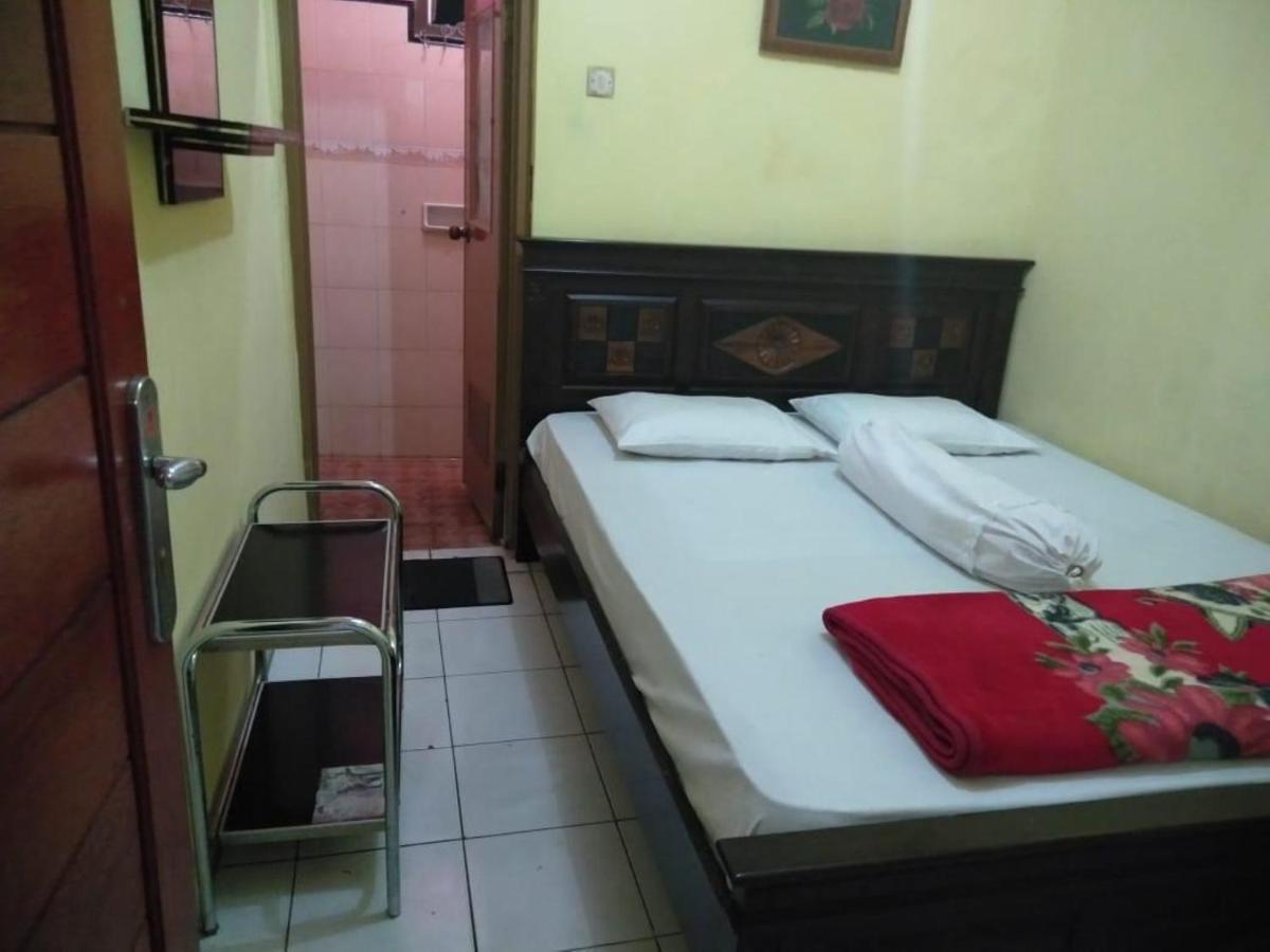 Villa Trijaya Batu  Luaran gambar
